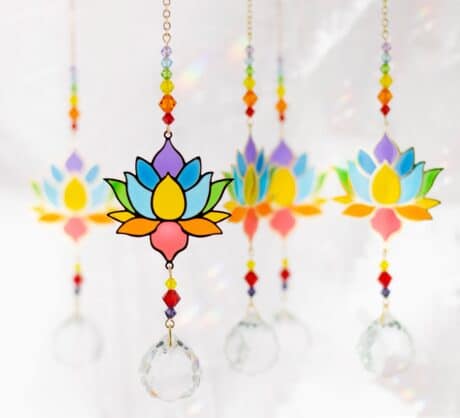 cristal-feng-shui-flor-de-loto-chakras-ventana