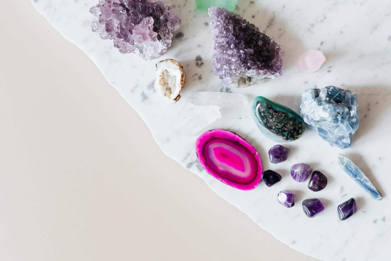 Piedras y minerales naturales para regalar a una persona espiritual