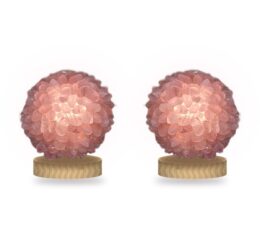 Pack de 2 lámparas de cuarzo rosa con base de madera clara para las mesitas de noche