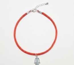Pulsera mano de fatima hilo rojo plata
